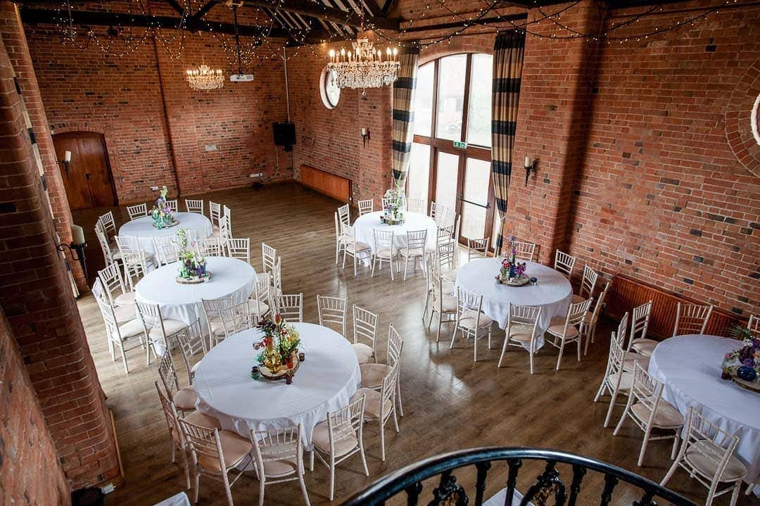 10 Barn Wedding Venues in Warwickshire Jennifer Peel