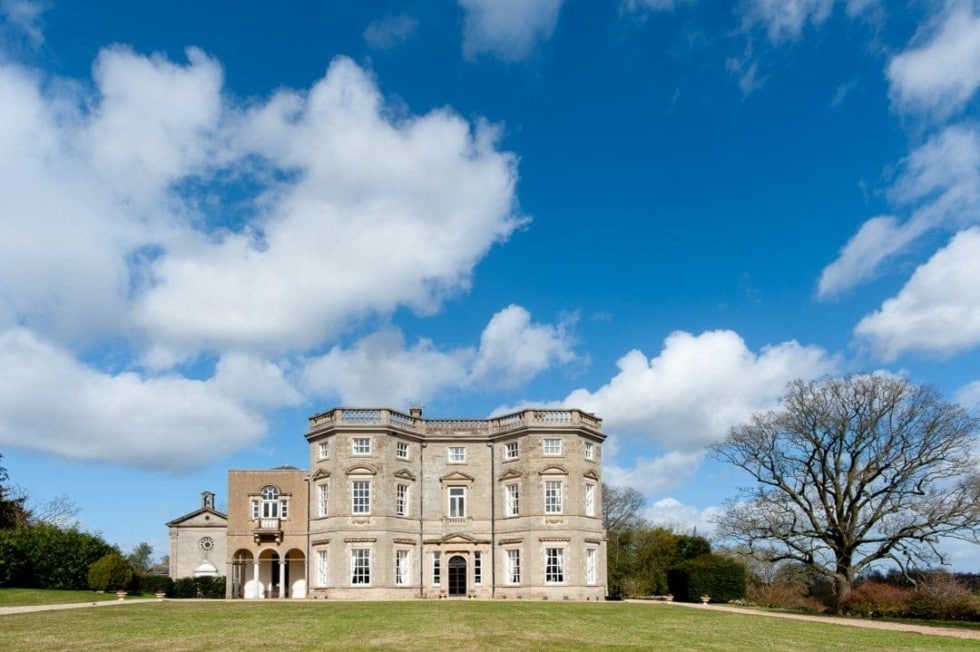 10 Unique Warwickshire Wedding Venues for 2021