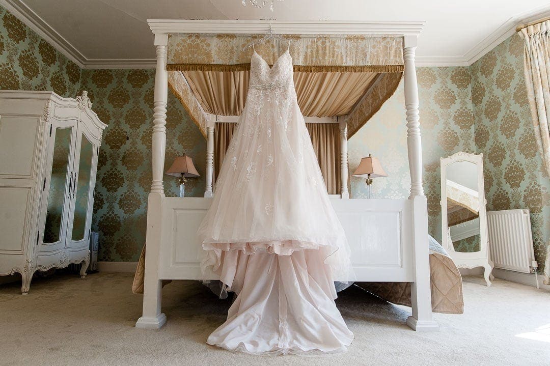 The bridal suite at Warwick House wedding venue