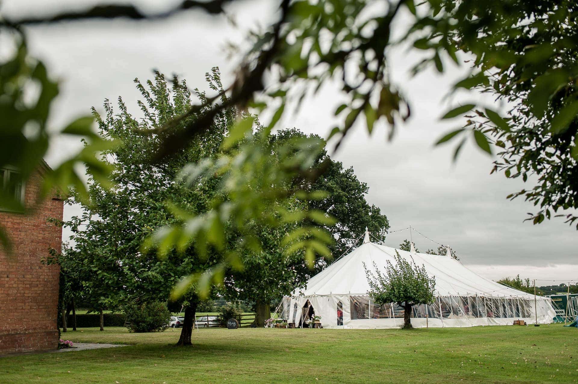 DIY Marquee Wedding Photography